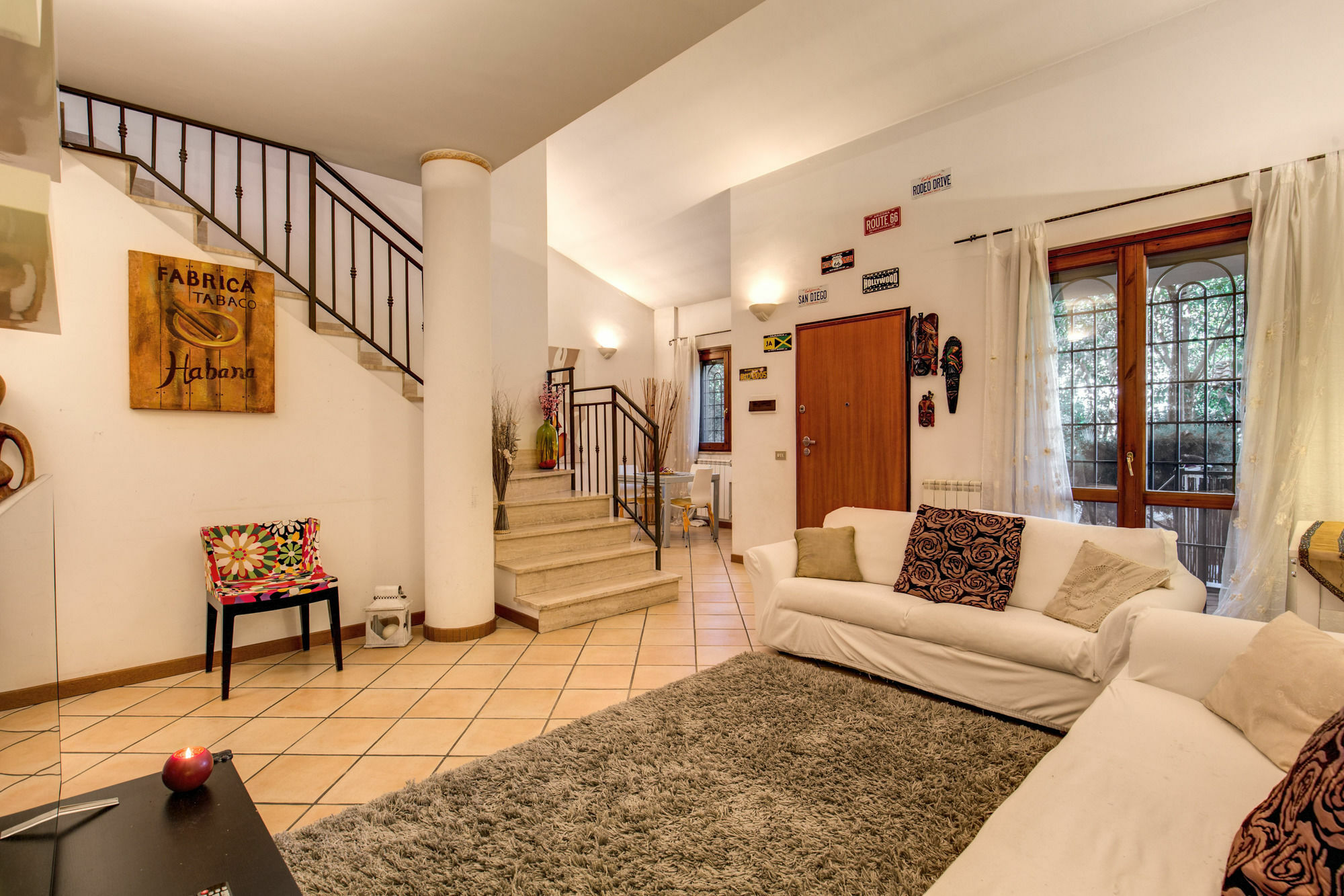 In Historic Apartamento Roma