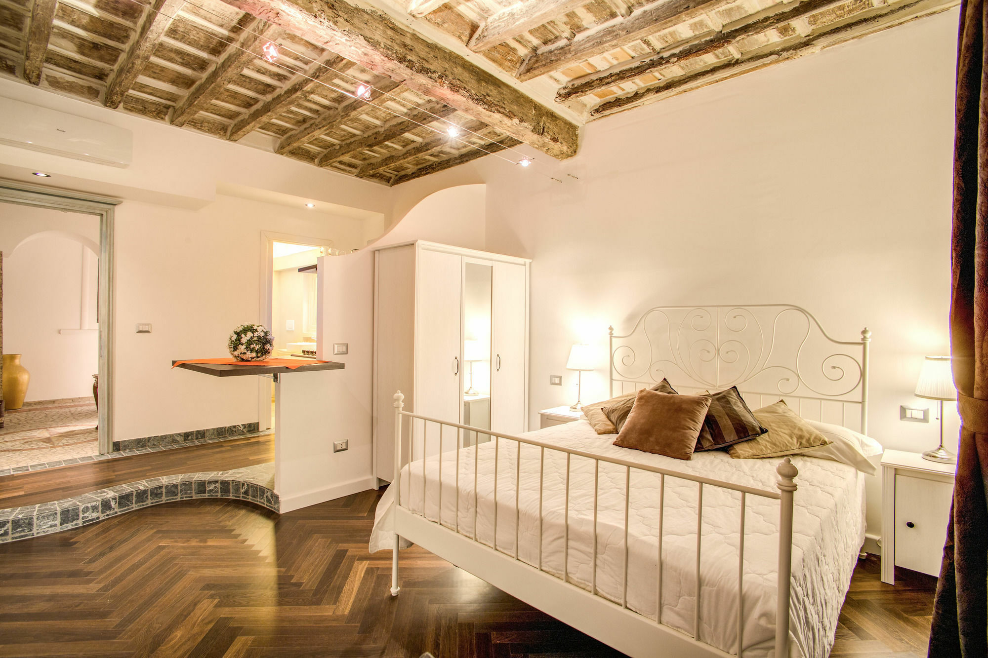 Appartamento In Historic